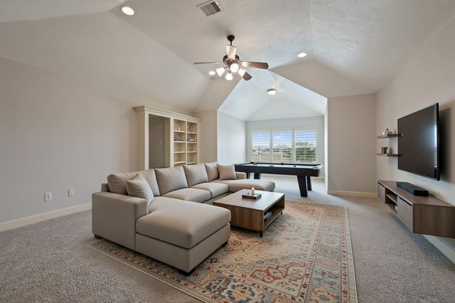 3855 Summer Manor Drive, League City, TX 77573