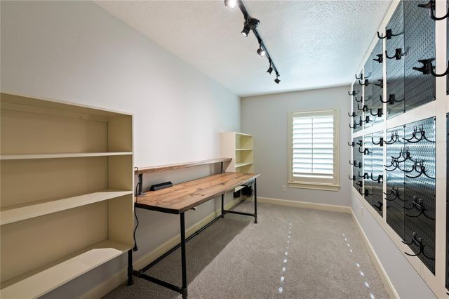 3855 Summer Manor Drive, League City, TX 77573