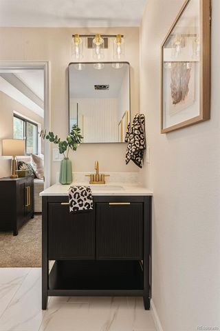 8995 E Cornell Avenue, Denver, CO 80231