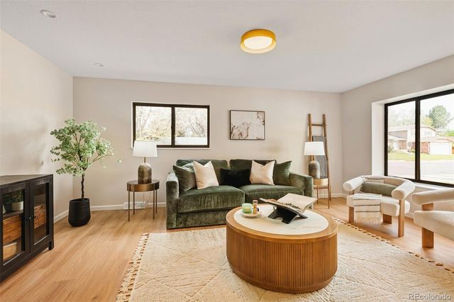 8995 E Cornell Avenue, Denver, CO 80231