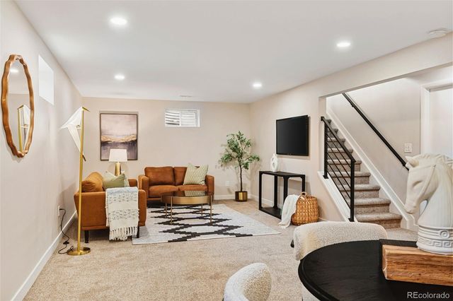 8995 E Cornell Avenue, Denver, CO 80231