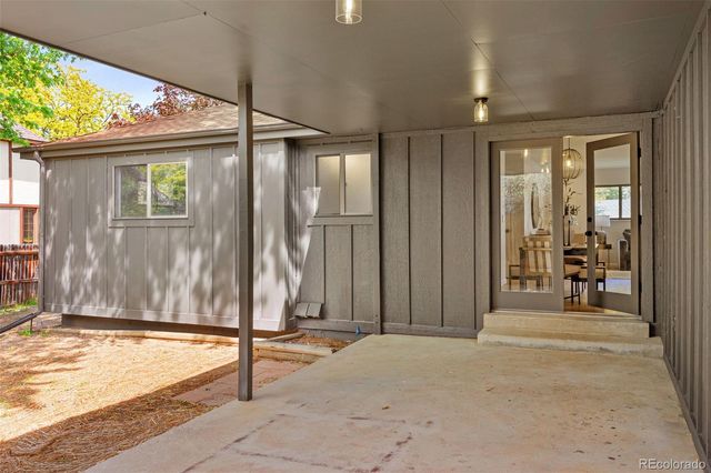 8995 E Cornell Avenue, Denver, CO 80231