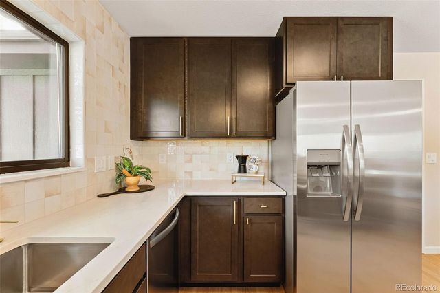 8995 E Cornell Avenue, Denver, CO 80231