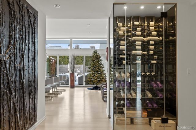 660 Dewey Street, Birmingham, MI 48009