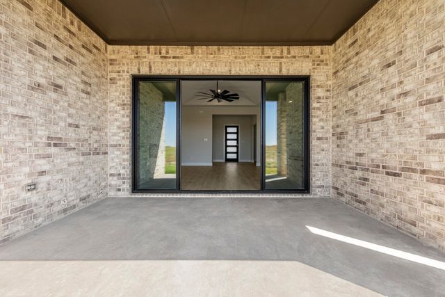 7449 County Road 1127, Godley, TX 76044