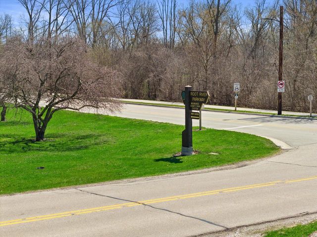 9432 Garden COURT, Hales Corners, WI 53130