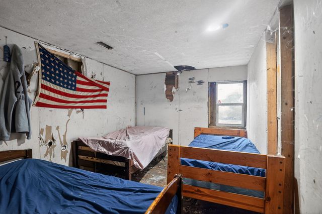 2715 S KY-39, Crab Orchard, KY 40419