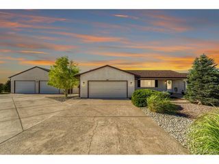 831 E Paseo Dorado Dr, Pueblo West, CO 81007