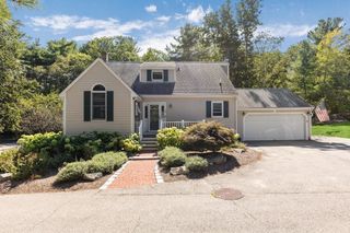 18 Cedarledge Vlg 18, Cohasset, MA 02025
