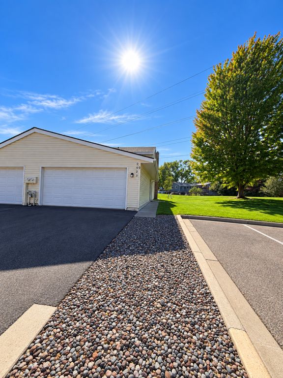2933 69th Lane N, Brooklyn Center, MN 55430 — exterior