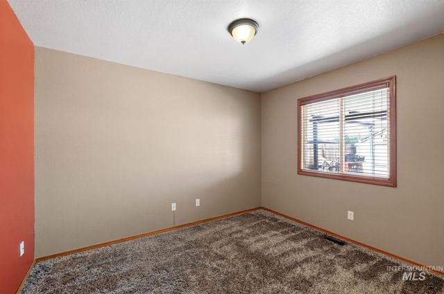 11854 W Silver City Ct, Boise, ID 83713