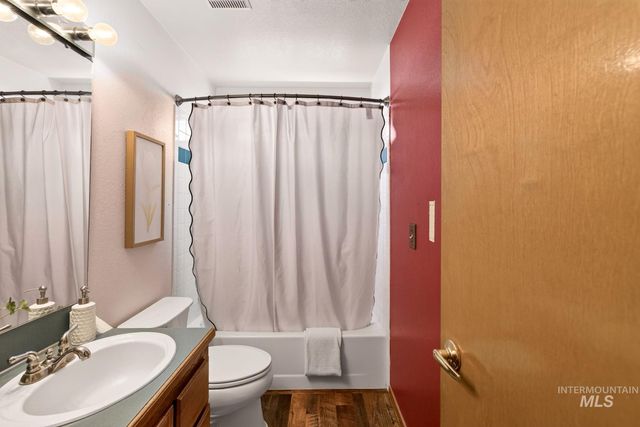 11854 W Silver City Ct, Boise, ID 83713