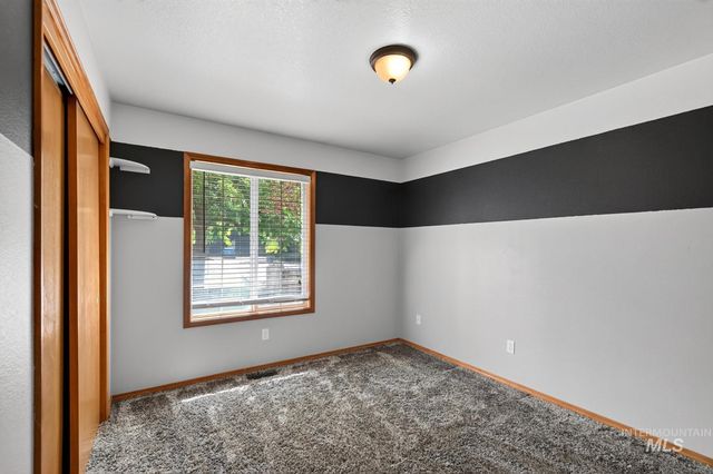 11854 W Silver City Ct, Boise, ID 83713