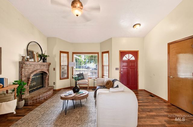 11854 W Silver City Ct, Boise, ID 83713