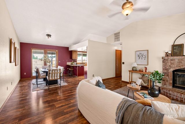 11854 W Silver City Ct, Boise, ID 83713
