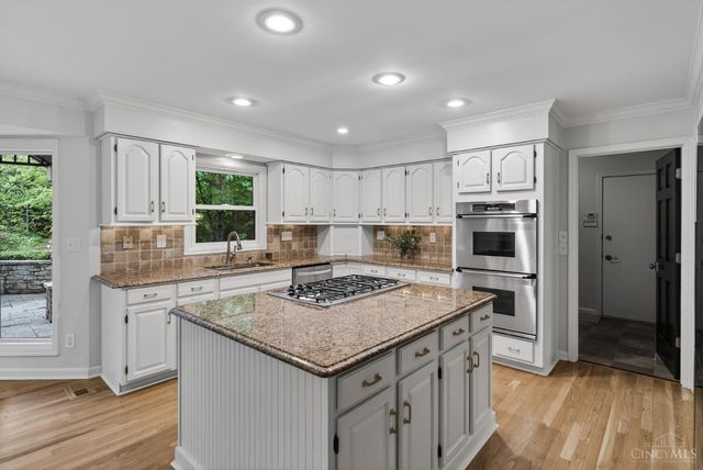 8453 Greenleaf Drive, Anderson Twp, OH 45255