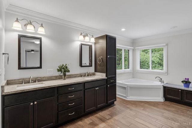 8453 Greenleaf Drive, Anderson Twp, OH 45255