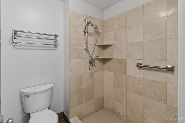 8453 Greenleaf Drive, Anderson Twp, OH 45255