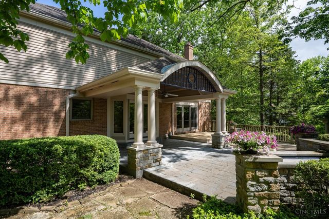 8453 Greenleaf Drive, Anderson Twp, OH 45255