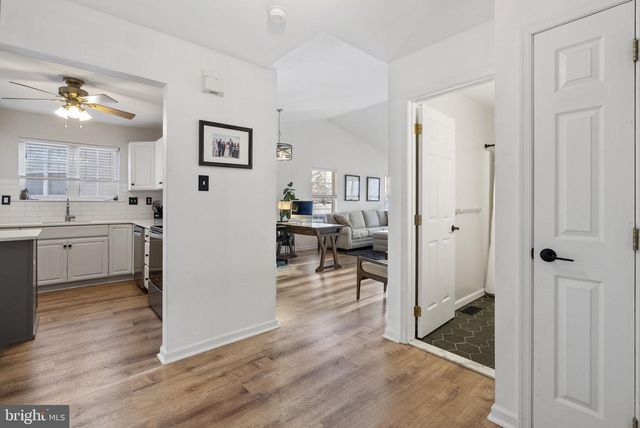 1 GLENEAGLES RD, Royersford, PA 19468