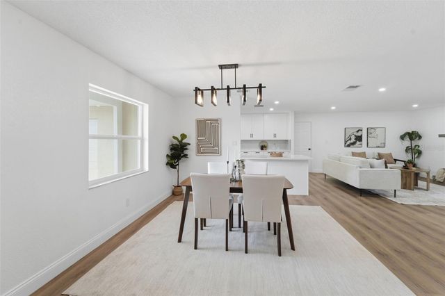 1507 YVONNE, Apopka, FL 32712