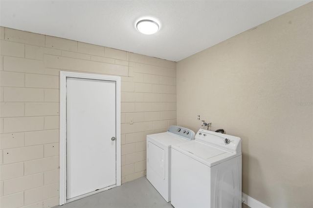 1507 YVONNE, Apopka, FL 32712
