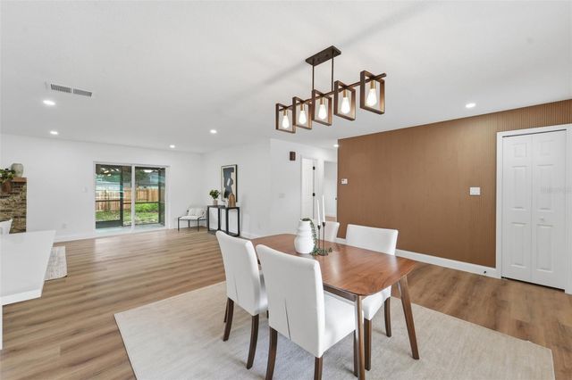 1507 YVONNE, Apopka, FL 32712