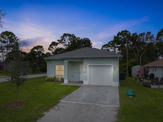 1395 17th Court SW, Vero Beach, FL 32962