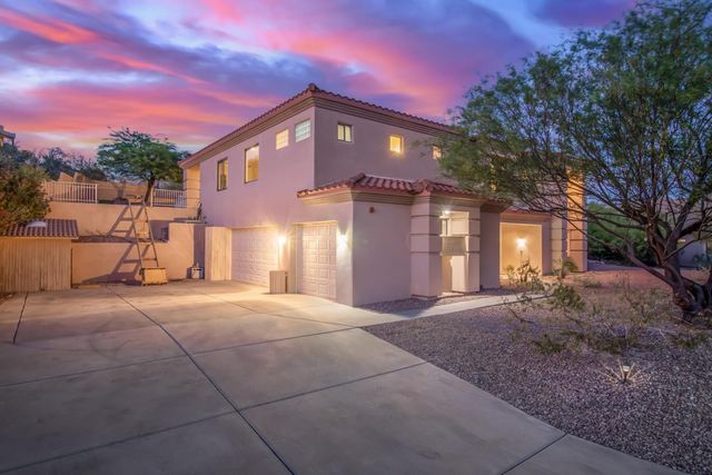 15330 E Walnut Lane, Fountain Hills, AZ 85268