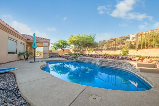 15330 E Walnut Lane, Fountain Hills, AZ 85268