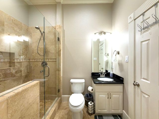 1613 Summer Street, Houston, TX 77007