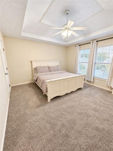 10430 N Tracy Avenue, Kansas City, MO 64155
