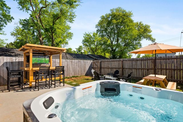 600A 41st Ave, N, Nashville, TN 37209