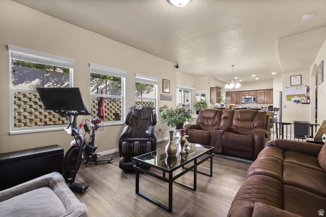 2005 E REDTAIL WAY, Layton, UT 84040