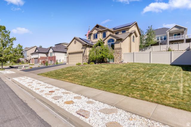 2005 E REDTAIL WAY, Layton, UT 84040