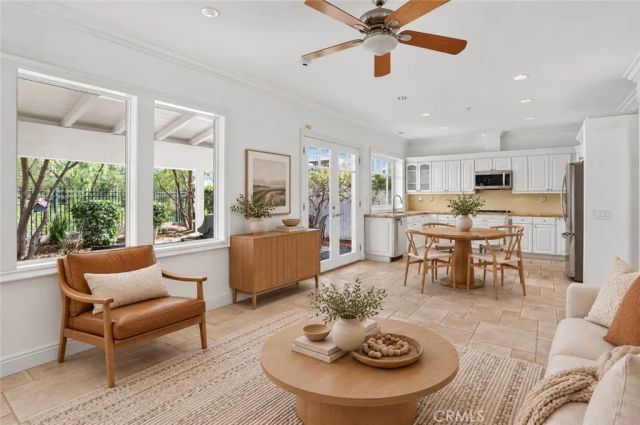 1988 Palmetto Terrace, Fullerton, CA 92831