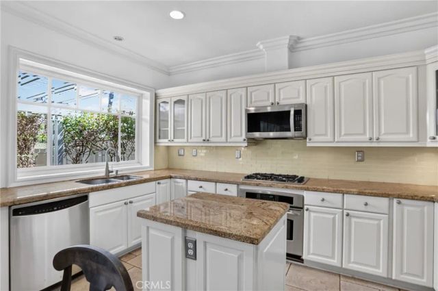 1988 Palmetto Terrace, Fullerton, CA 92831