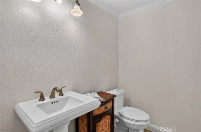 1988 Palmetto Terrace, Fullerton, CA 92831