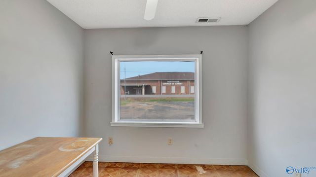 1214 North Jefferson Street, Athens, AL 35611