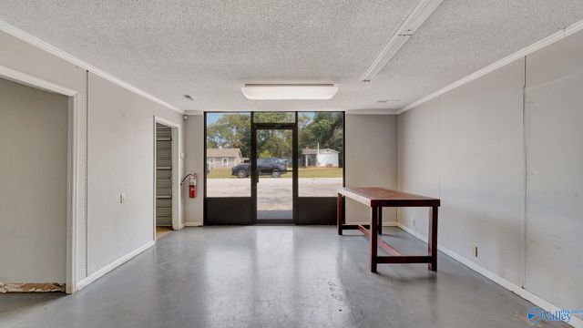 1214 North Jefferson Street, Athens, AL 35611