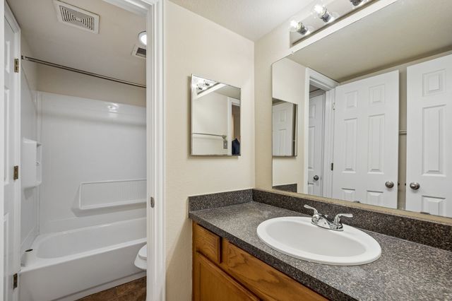 4619 Country Creek Drive 1036, Dallas, TX 75236