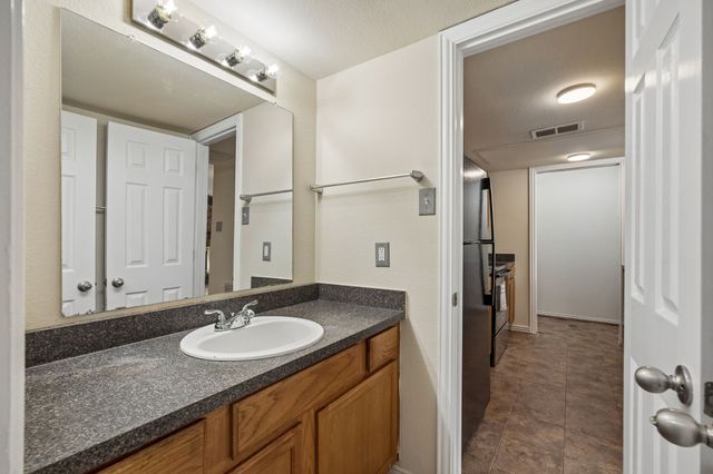 4619 Country Creek Drive 1036, Dallas, TX 75236