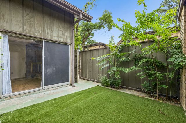 4619 Country Creek Drive 1036, Dallas, TX 75236