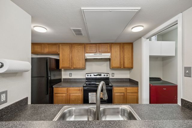 4619 Country Creek Drive 1036, Dallas, TX 75236