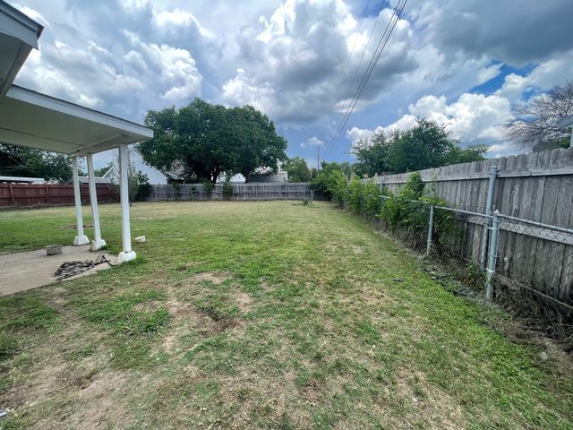 604 N Angelina Street, Whitney, TX 76692