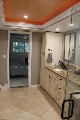 606 Park Shore DR, Naples, FL 34103