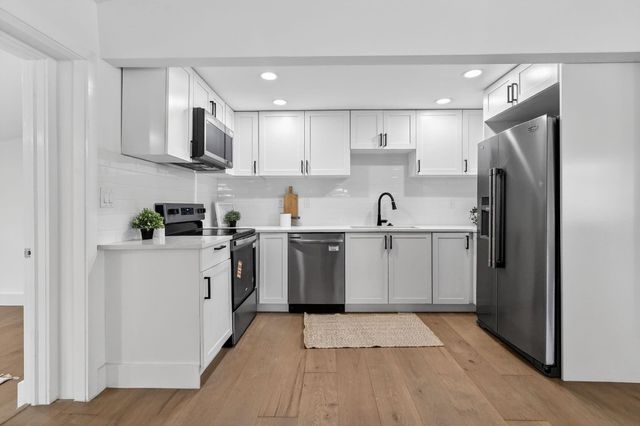 621 1st Street, Hialeah, FL 33010