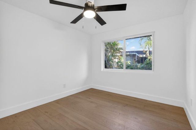 621 1st Street, Hialeah, FL 33010