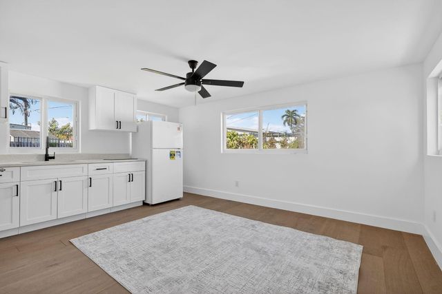 621 1st Street, Hialeah, FL 33010