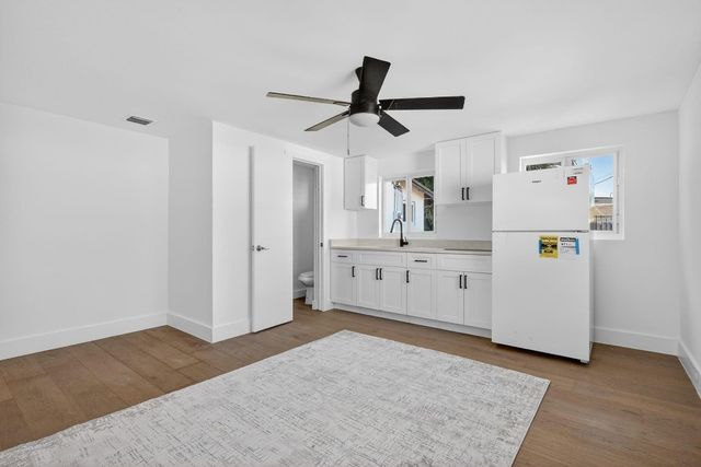 621 1st Street, Hialeah, FL 33010